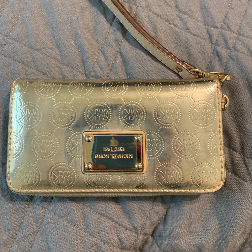Michael Kors Phone Wallet